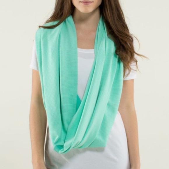 Retired Lululemon Vinyasa Scarf - Picture 3 of 14